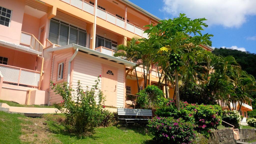 Bougainvillea Apartments St. George's Buitenkant foto