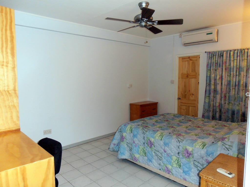 Bougainvillea Apartments St. George's Kamer foto